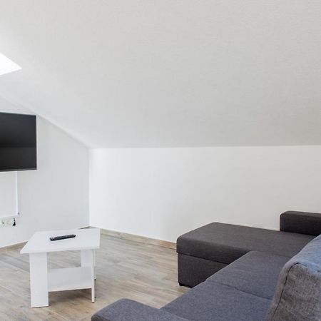 Apartments Zilic Kaštel Stari Eksteriør billede