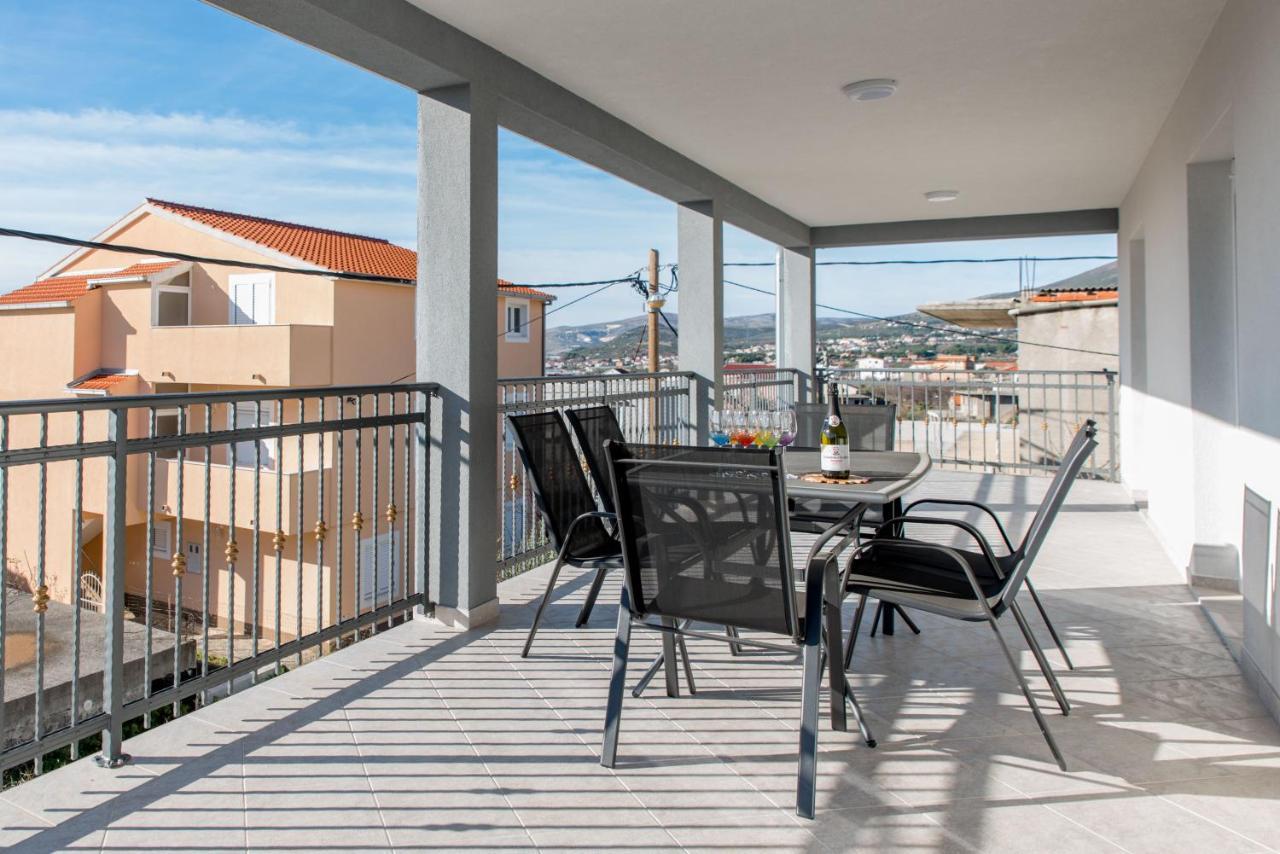 Apartments Zilic Kaštel Stari Eksteriør billede