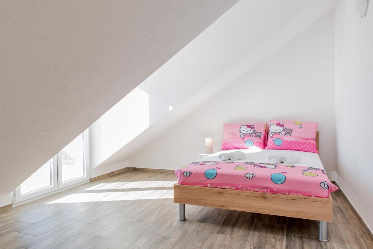 Apartments Zilic Kaštel Stari Eksteriør billede